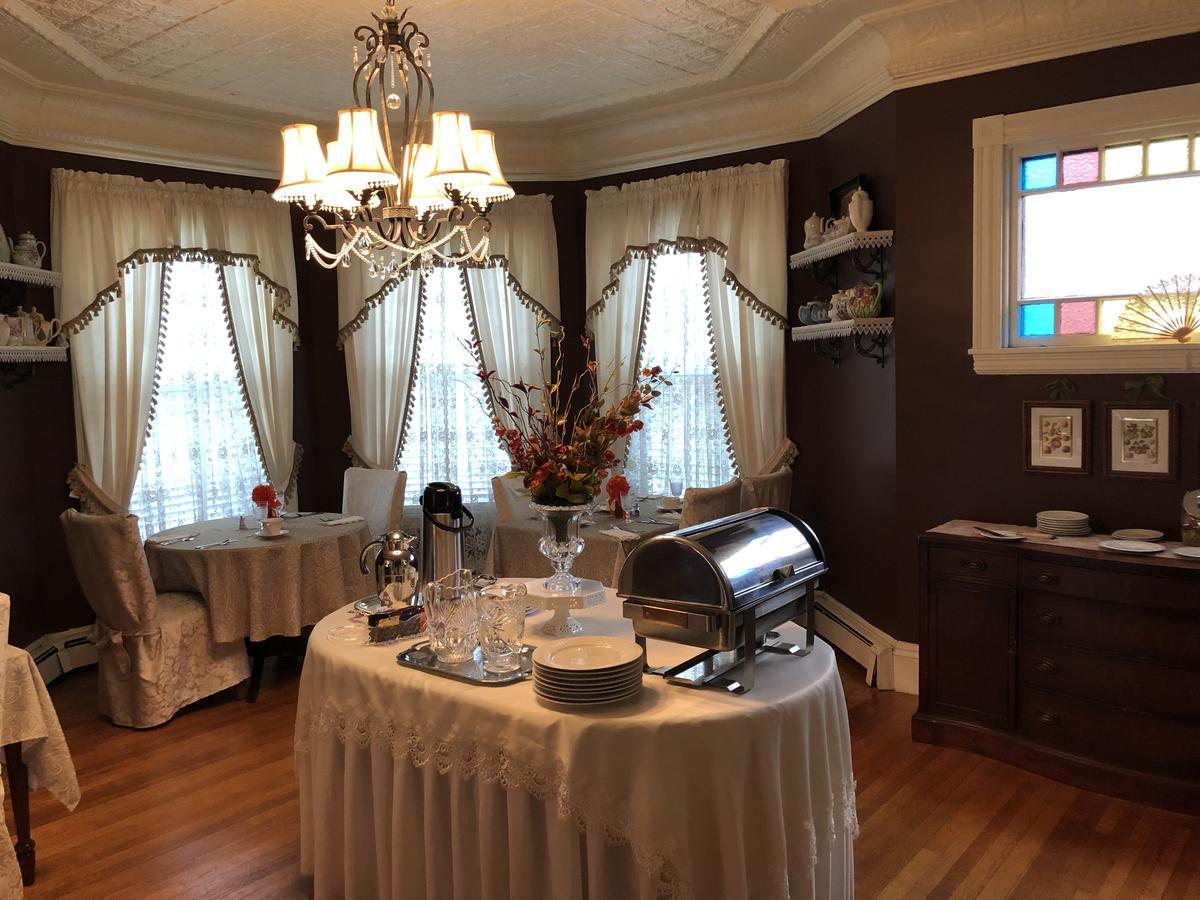 Penley House Bed & Breakfast オーバーン エクステリア 写真